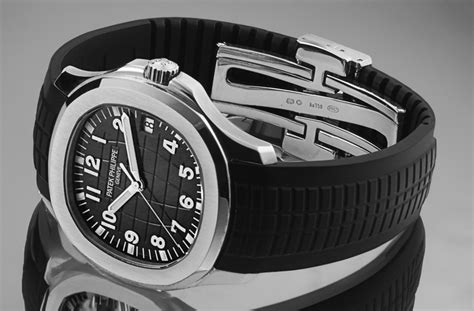 patek philippe aquanaut review|used Patek Philippe aquanaut for sale.